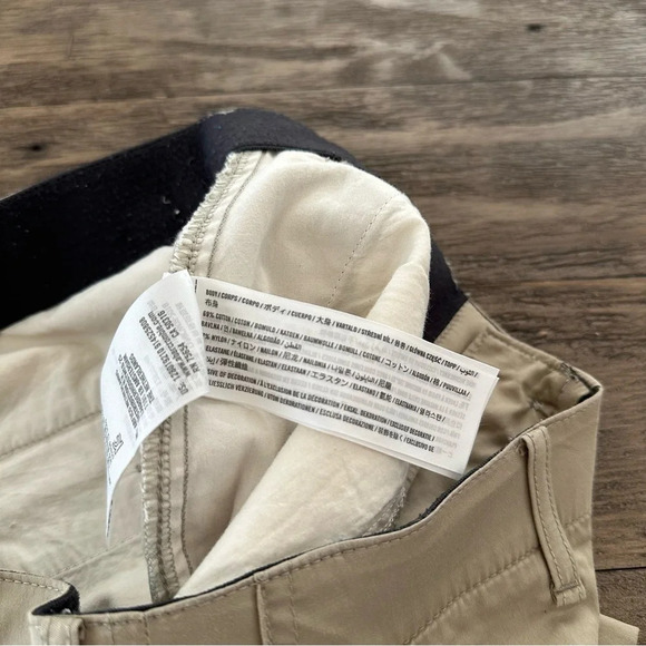 Abercrombie & Fitch Mens Small All Day Shorts Khaki Tan 5” Stretch Waist Beige S - Picture 5 of 5